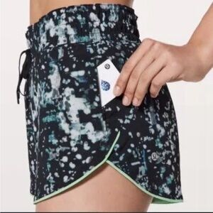 Lululemon Choose A Side Shorts 4